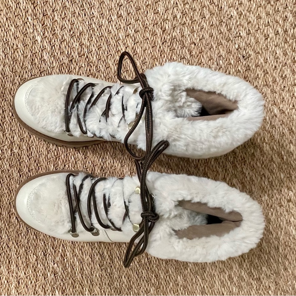 Sam Edleman Shearling Alpine Hiking Boots Size 9 -Never Worn